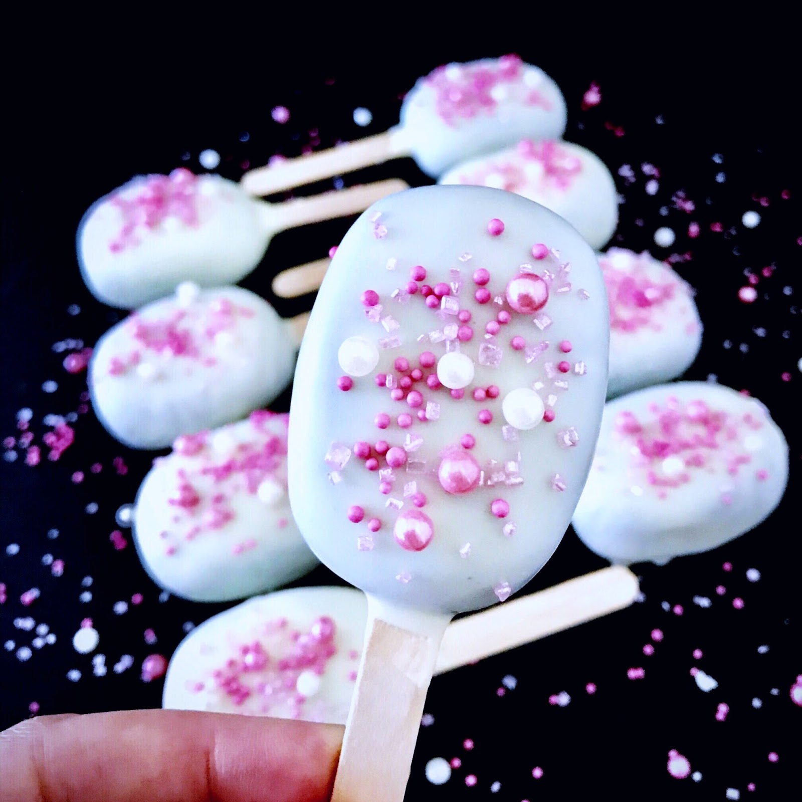 White Chocolate Cakesicles