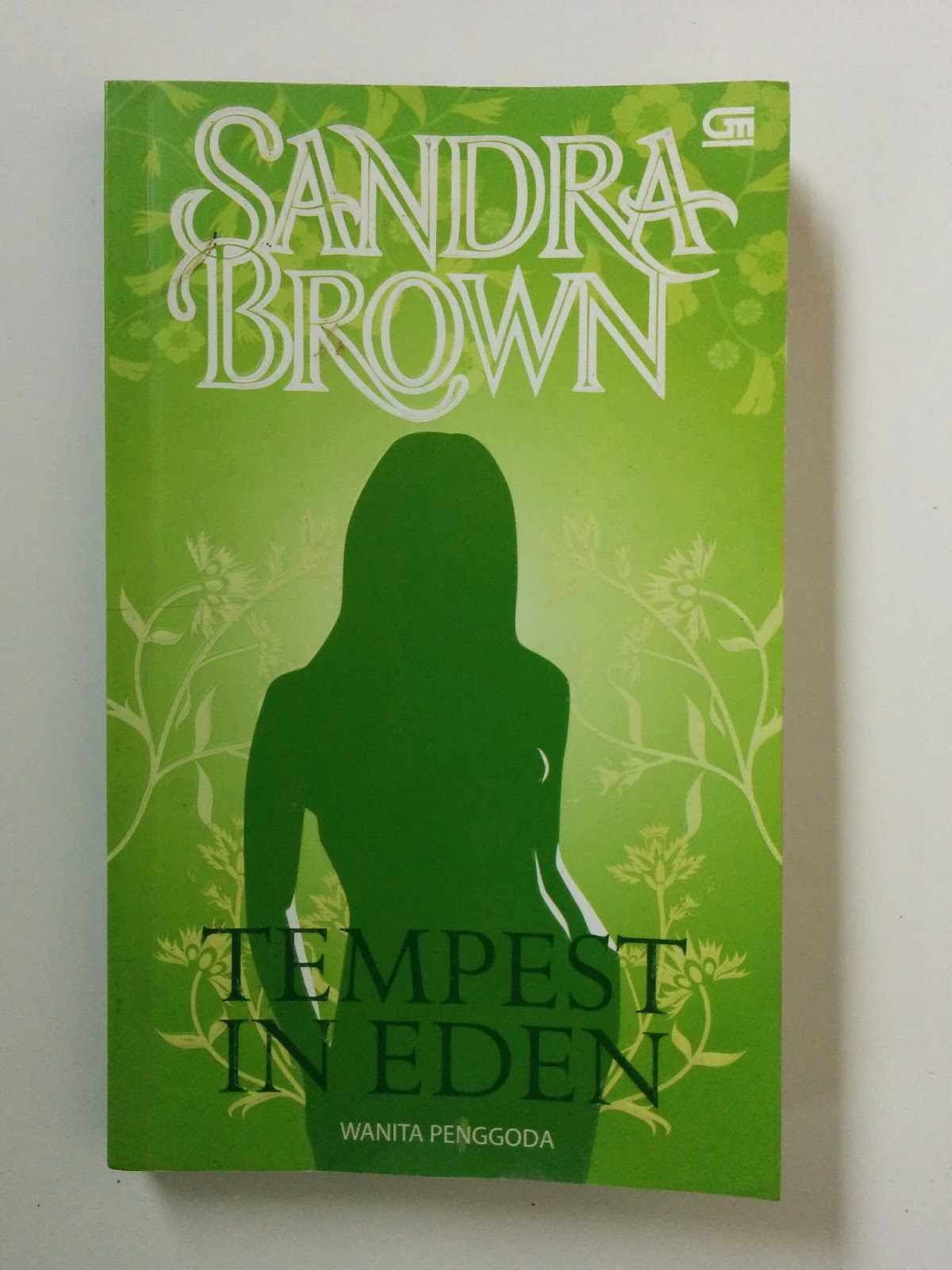 Jual Novel Tempest In Eden Wanita Penggoda Sandra Brown