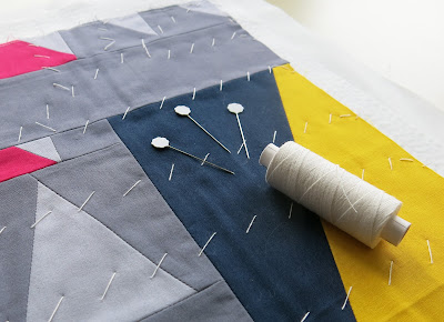 Luna Lovequilts - A tutorial on how to thread baste a quilt