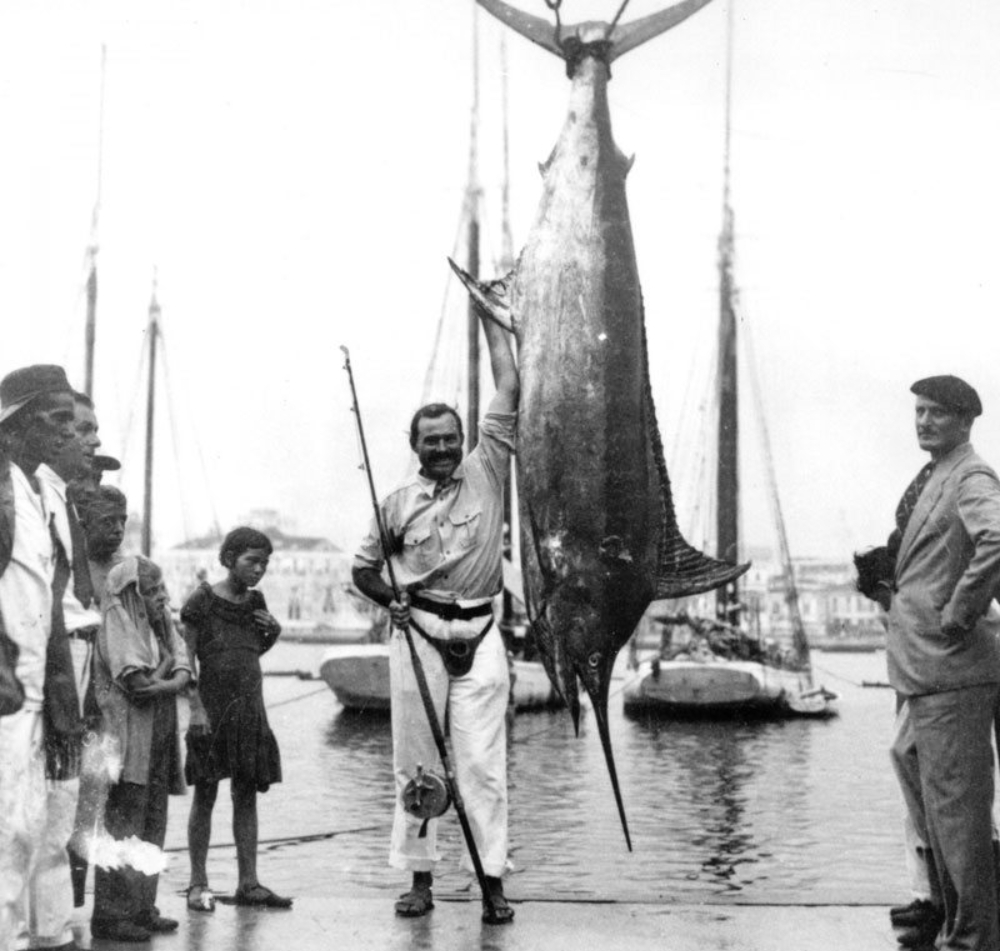 20 Amazing Photographs of Ernest Hemingway Posing With Big Fishes ...