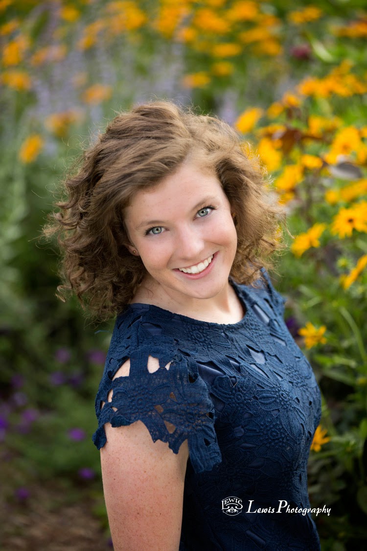 Lewis Photography Theresa Edgewood High School Senior Portrait