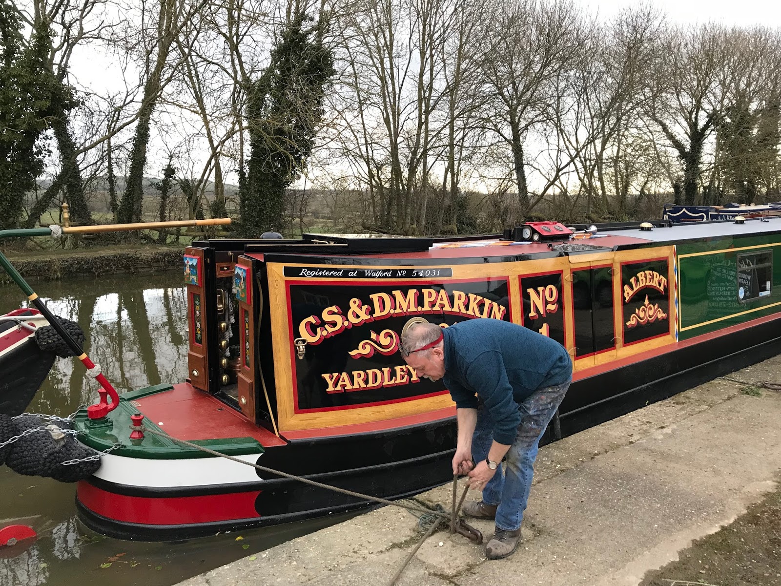 Narrow Boat Albert Repaint Finished