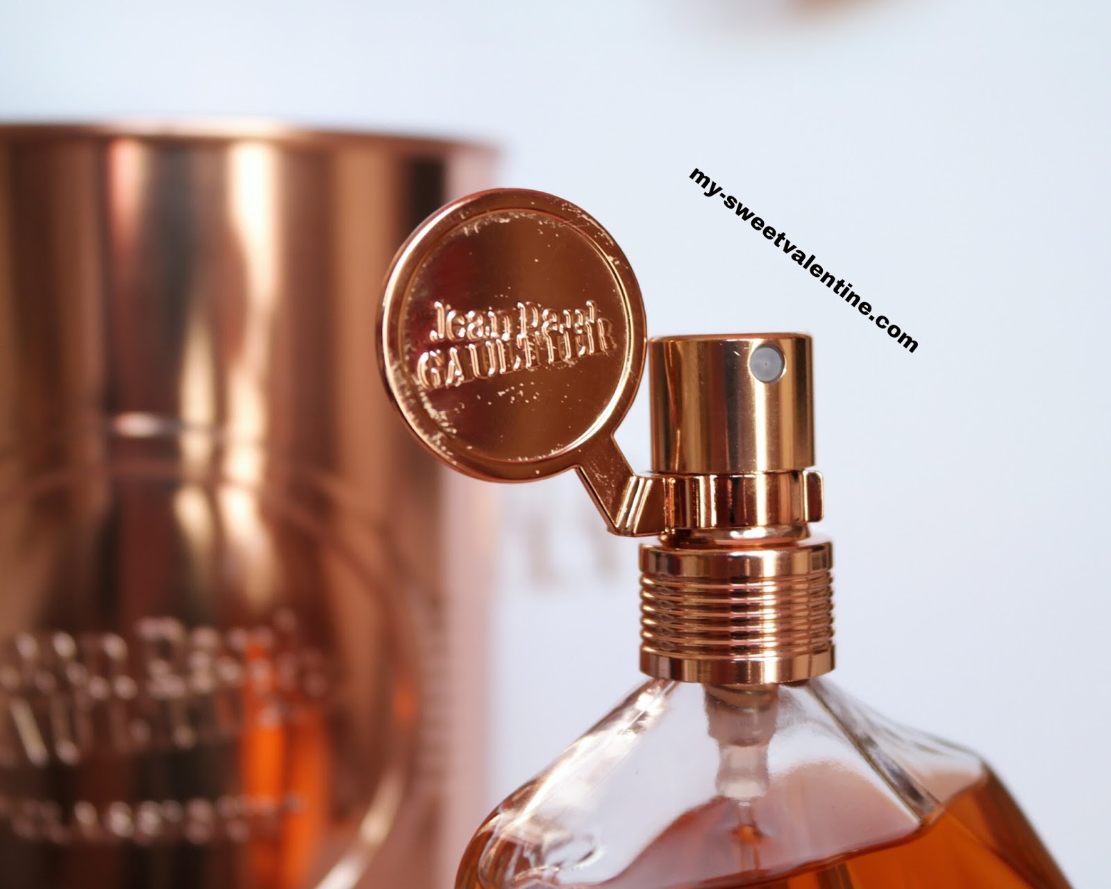 Classique Essence De Parfum Jean Paul Gaultier