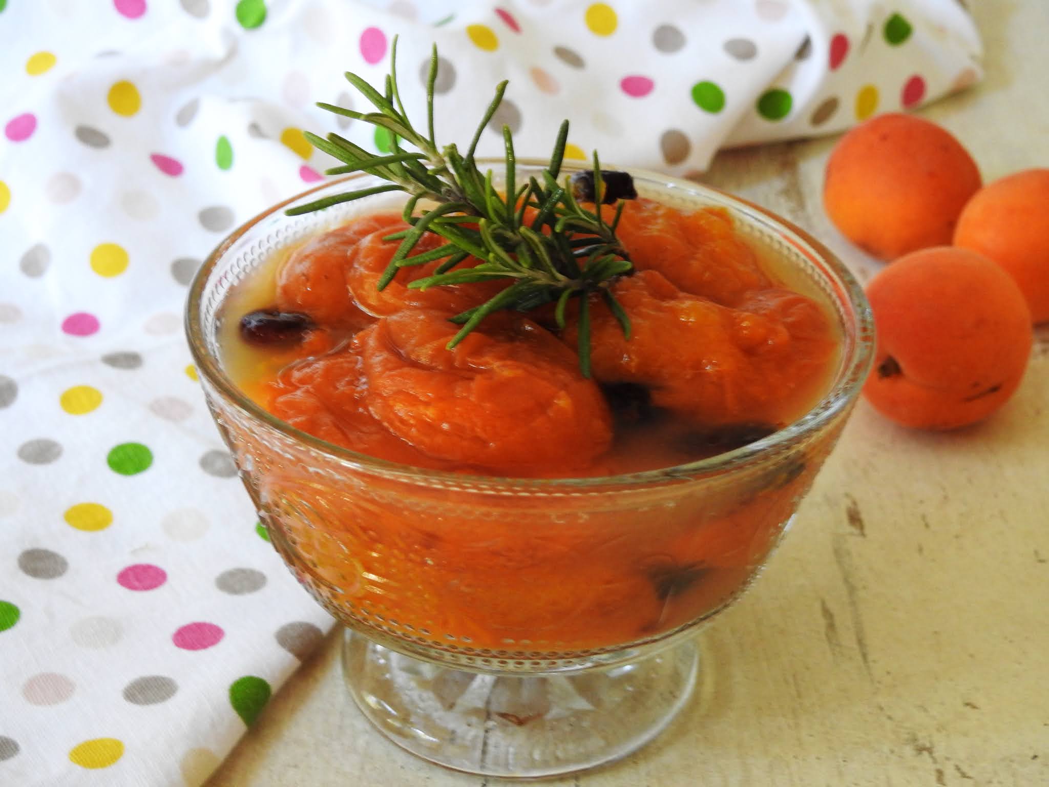 Compote d'abricots aux cranberries et au romarin Ma petite cuisine