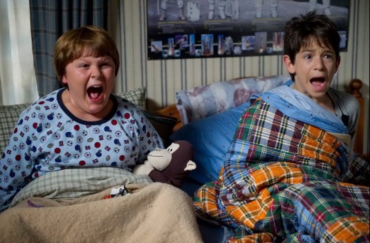 o-5-new-hi-res-diary-of-a-wimpy-kid-2-rodrick-rules-photos.jpg