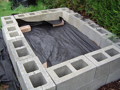 Cats, Kids and Crafts: Cement Block Garden Projects