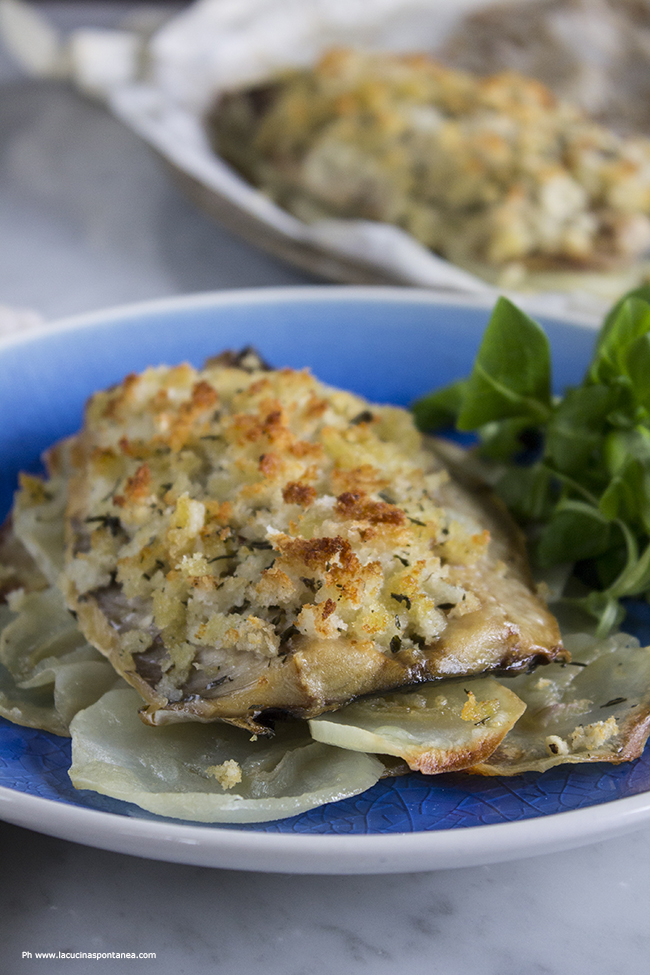 Sgombro gratinato su patate al forno