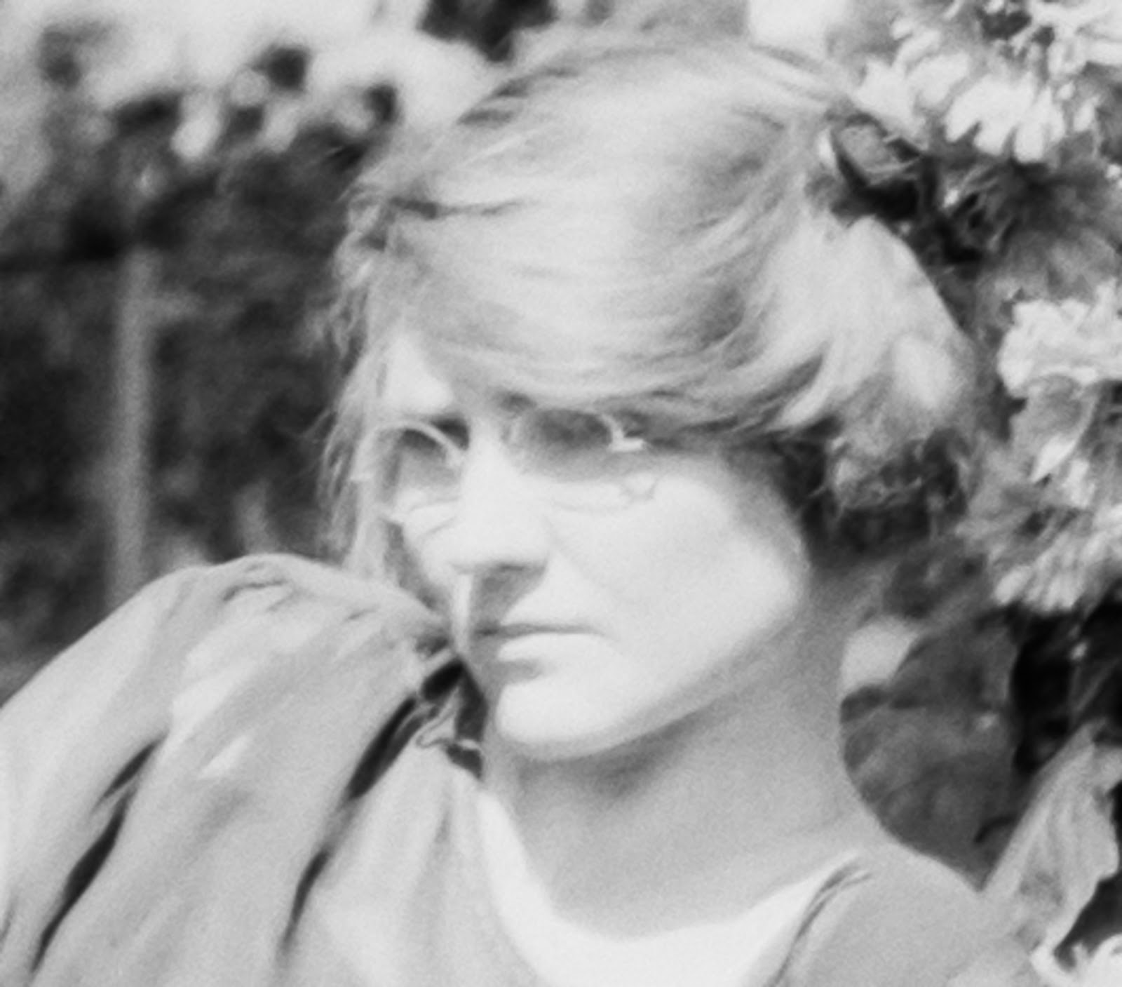 Ruins Old format negatives how to get pictures from negatives