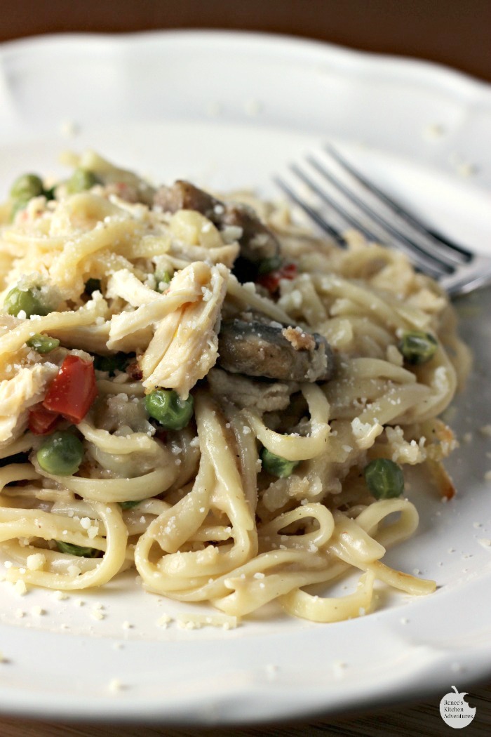 Classic Chicken Tetrazzini | by Renee's Kitchen Adventures - Easy recipe for a budget-friendly dinner that is a great way to use up holiday leftovers!