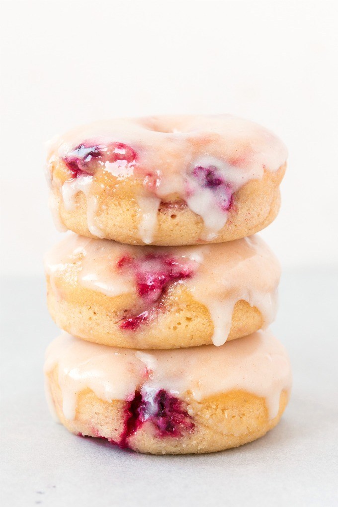 Baked Raspberry Donuts This recipe for baked raspberry donuts are fluffy on the inside, golden on the outside and drizzled with a healthy glaze! Perfect for a healthy dessert, these healthy donuts are gluten free and vegan, with a tested keto and paleo option! Bonus? No yeast is needed! Baked Raspberry Donuts This recipe for baked raspberry donuts are fluffy on the inside, golden on the outside and drizzled with a healthy glaze! Perfect for a healthy dessert, these healthy donuts are gluten free and vegan, with a tested keto and paleo option! Bonus? No yeast is needed!
