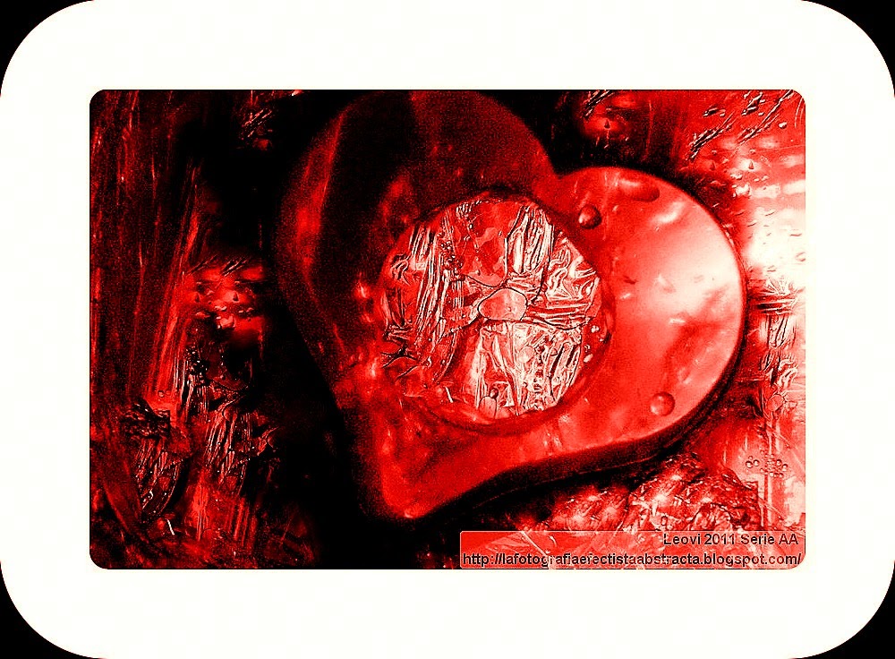 Foto Abstracta 3129 Búscate dentro de tu corazón - Find yourself within your heart Foto Abstracta 3129 Búscate dentro de tu corazón - Find yourself within your heart