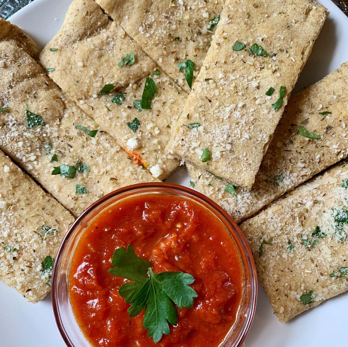 Easy Keto Garlic Flatbread Sticks