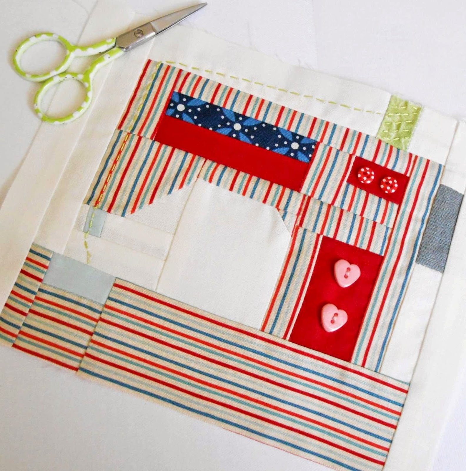 The Patchsmith Snapshots Quilt Along Minimized