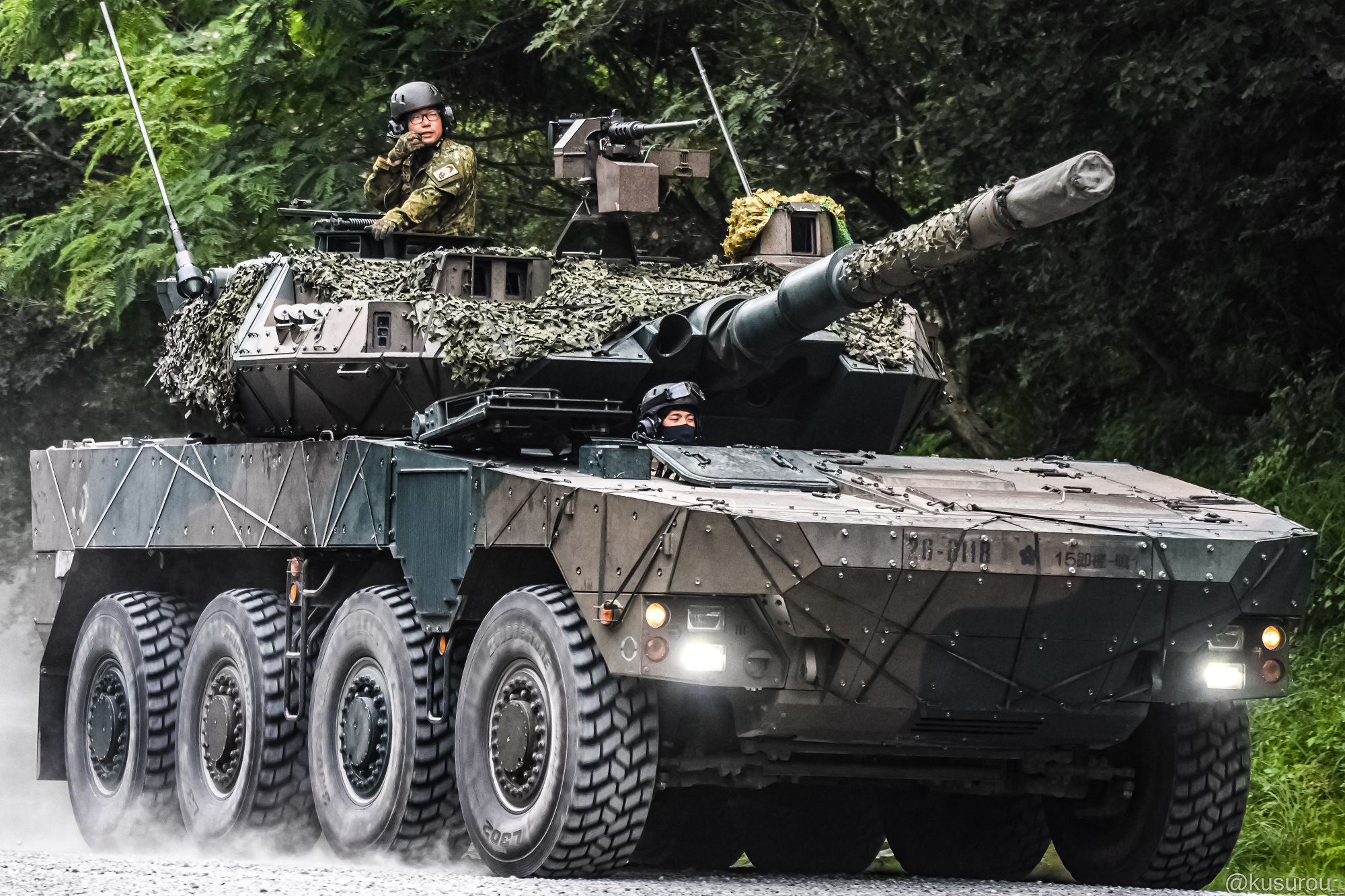 Type 16. Type 16 mcv. колесный танк (maneuver combat vehicle) mcv (япония). Jgsdf type 16 mcv 120мм. Jgsdf type 16 mcv.