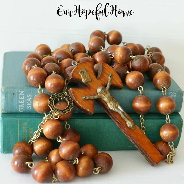 DIY Farmhouse wood bead garland from oversized rosary