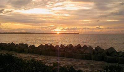 Hari ini, Pembongkaran Pantai Sinam, Tonggak Sejarah Wisata