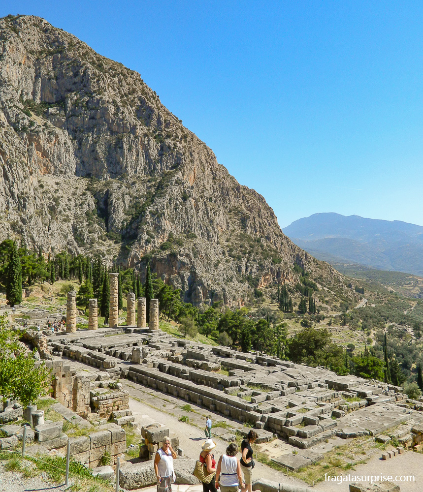 A Fragata Surprise Delfos, o centro do mundo