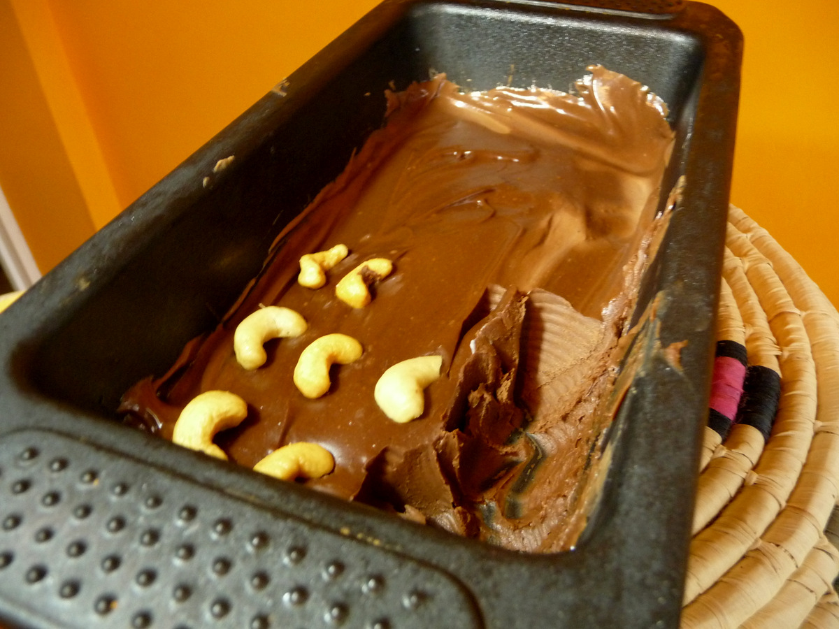 SPLENDID LOWCARBING BY JENNIFER ELOFF CHOCOLATE PEANUT BUTTER FUDGE