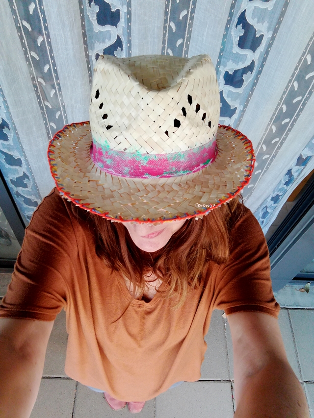 como-reinventar-gorro-paja