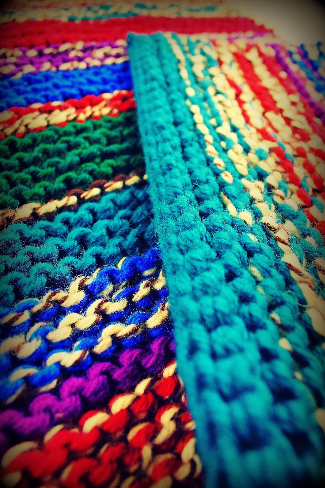 September Violets Knitted Rug Complete!