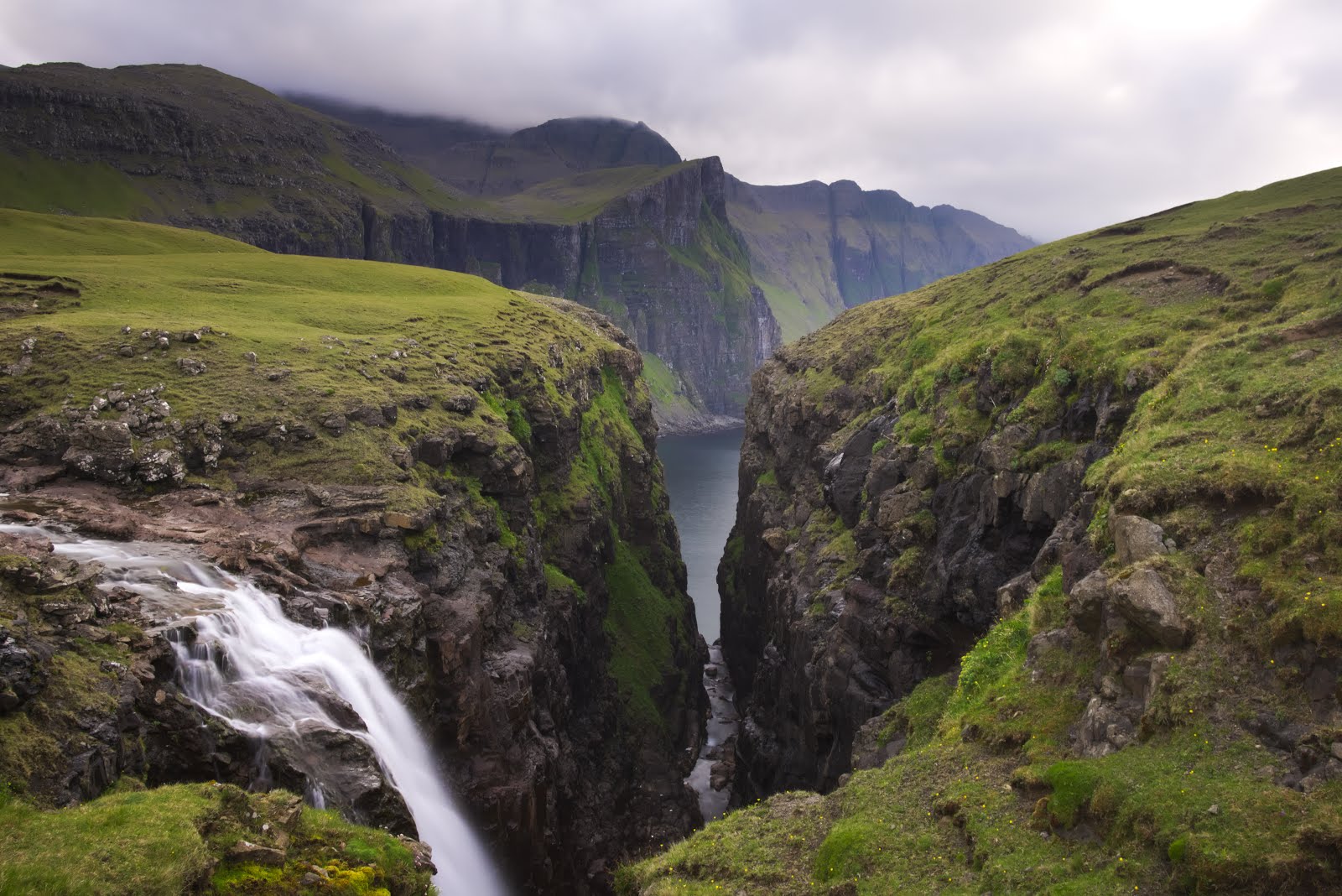 Trekking and photography