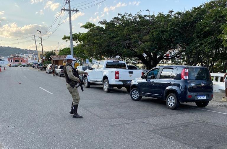Jacobina: Três homens são presos por dirigir sob influência de álcool