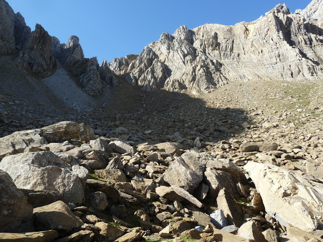 LENITO, 2.324m (La belleza y el silencio del otoño) P1170936%2B%2528FILEminimizer%2529