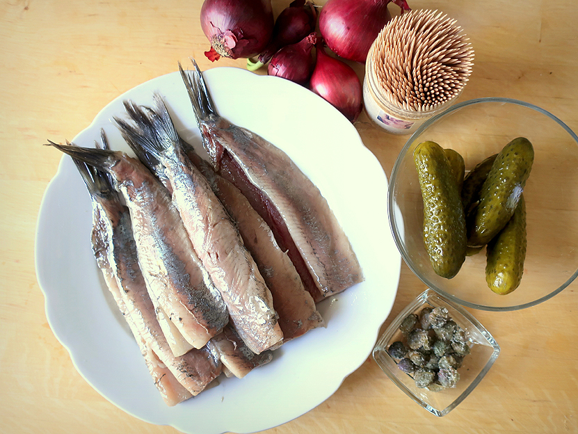 Genussbereit: Sommerfreuden: Rollmöpse vom Matjes mIt Kartoffeln ... Genussbereit: Sommerfreuden: Rollmöpse vom Matjes mIt Kartoffeln ...