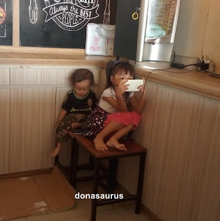 donasaurus.com pengaruh gadget pada anak