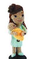 PATRON GRATIS MUÑECA CON BEBE AMIGURUMI 1397