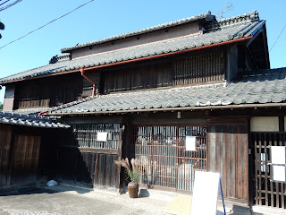 尾高惇忠の生家