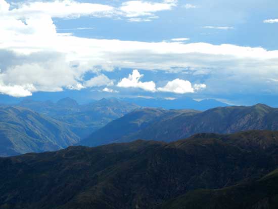 Eine schöne Aussicht auf die Berge bei Candelaria