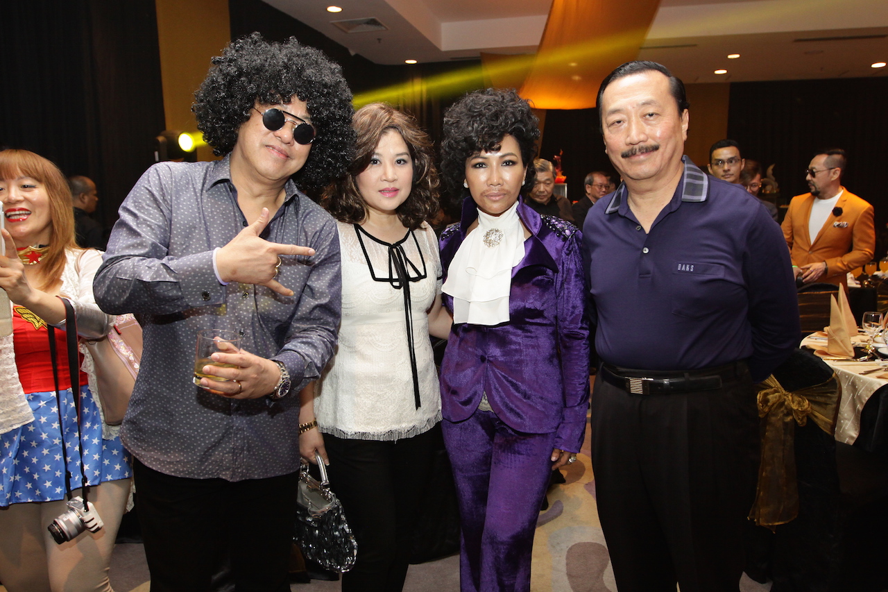 Kee Hua Chee Live!: PART 1&mdash;DATO SERI WONG CHUN WAI AND DATIN SERI