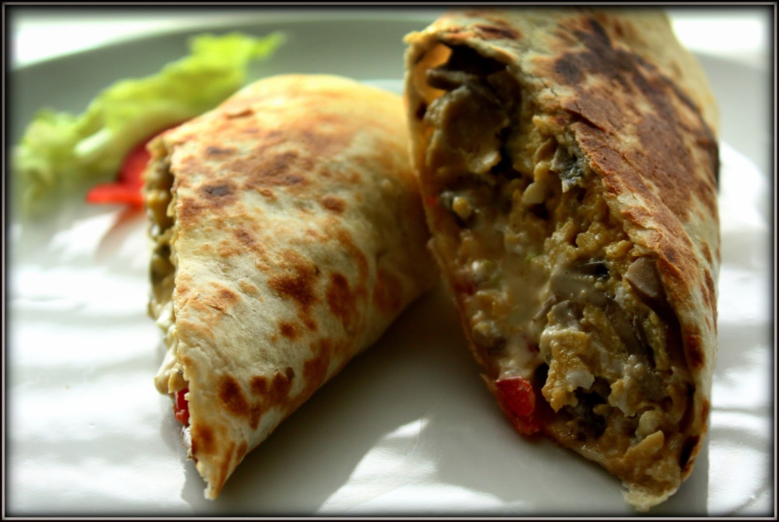 Choochla Tortilla z jajecznicą i pieczarkami