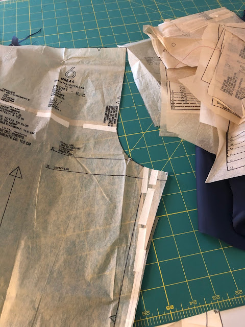 Dressmaking Debacles: Notes on pants fitting...