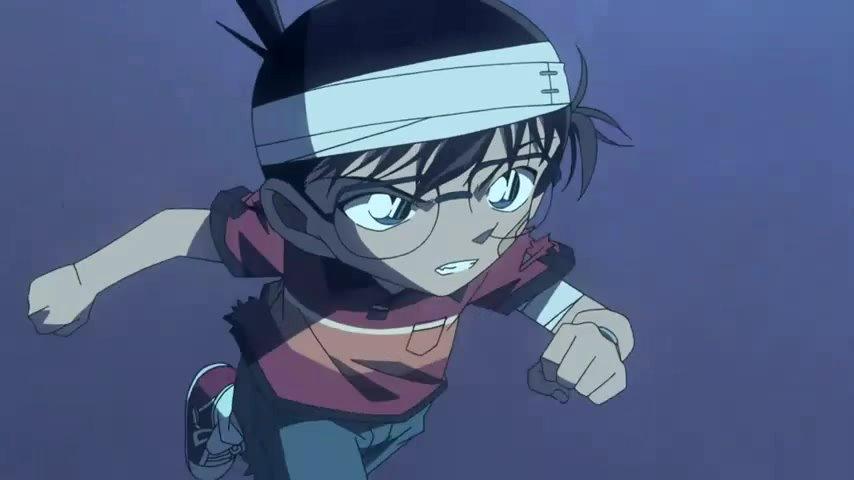 Detective Conan: Ran y Kaito Kid.