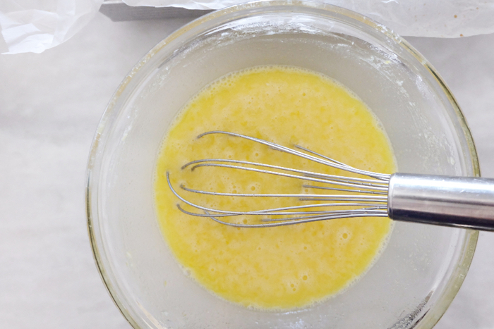 whisked lemon topping