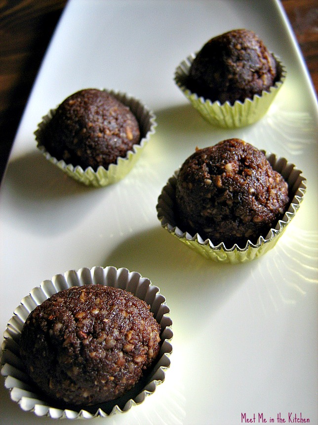 Meet Me in the Kitchen Date Chocolate Nut Balls