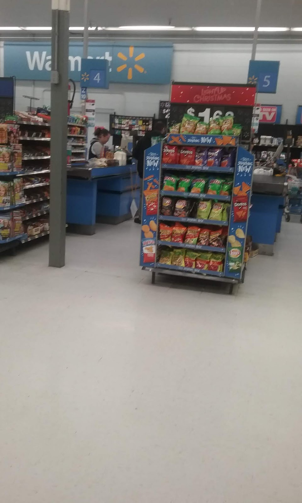 East Coast Retail Walmart 1882 Selma, CA