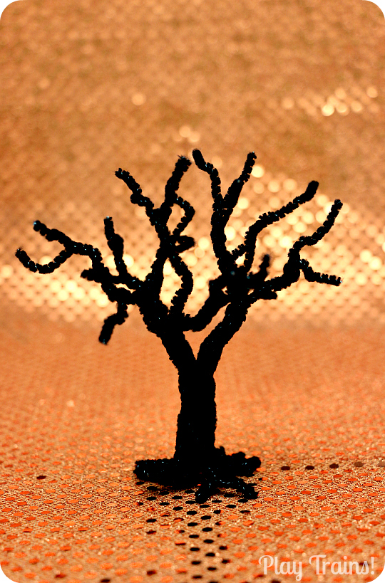 Spooky Pipe Cleaner Tree Munchkins and Mayhem