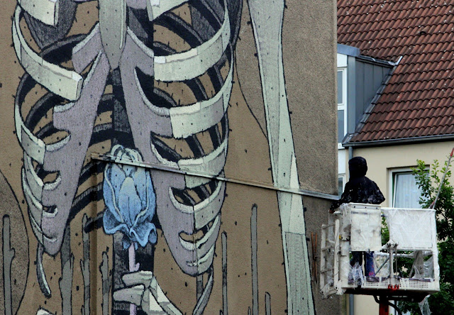 Street Art By Aryz in Germany For Cityleaks 2013. - progress