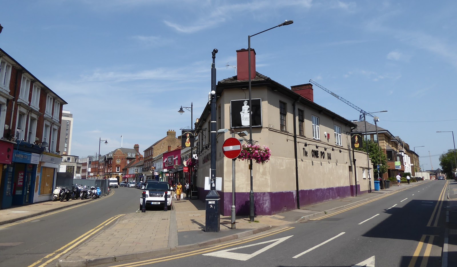 Prop Up the Bar Sunshine and Ale in Maidenhead
