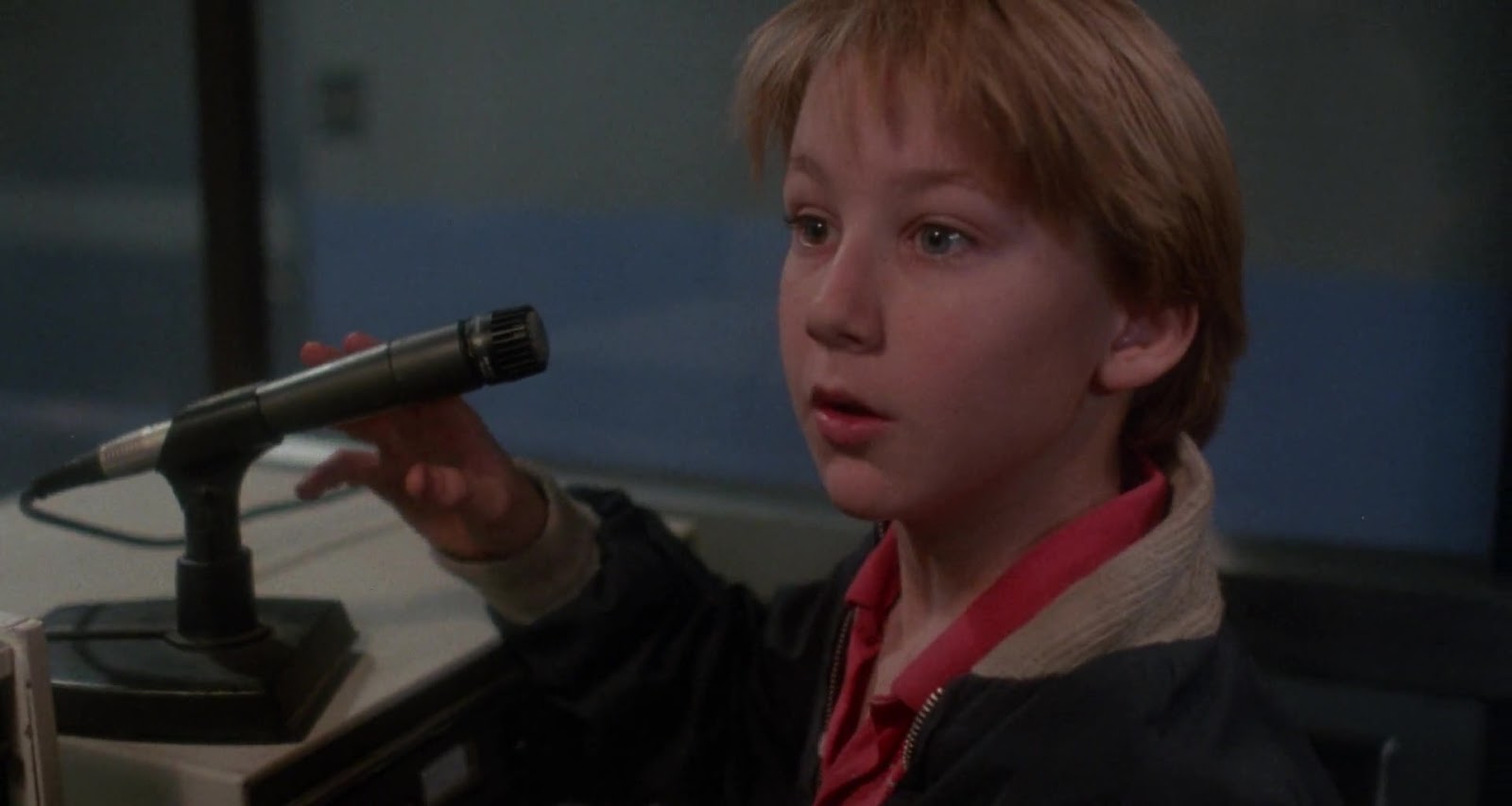 двое и одна фильм 1988 кадры. тор ван линген возвращение живых мертвецов 2. филип брунс возвращение живых мертвецов 2. возвращение живых мертвецов фильм 1988. фантастический фильм возвращение.