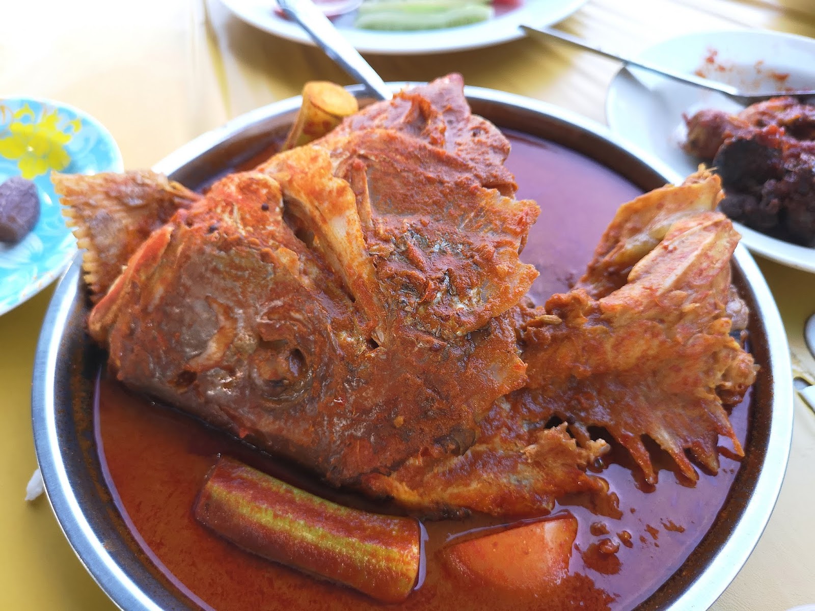Tempat Makan Menarik Di Terengganu Kari Kepala Ikan Wajib Cuba
