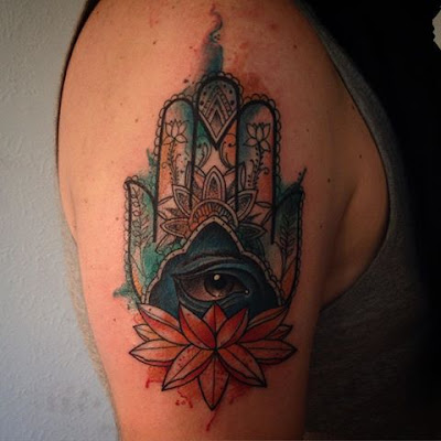 Tatuaje mano de Hamsa