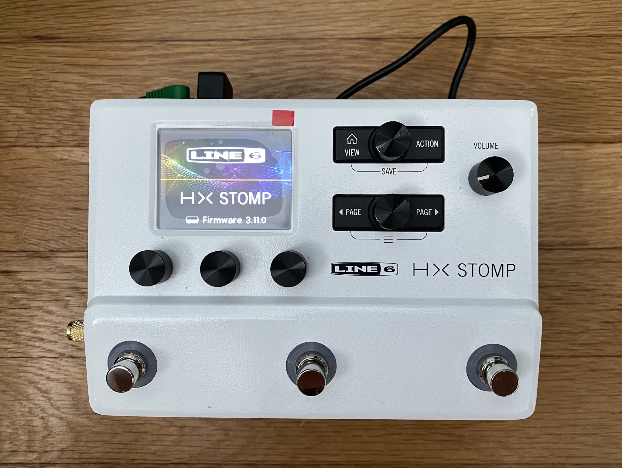 Outmoded Electronics Line 6 HX Stomp Battery Power with Mission 529M