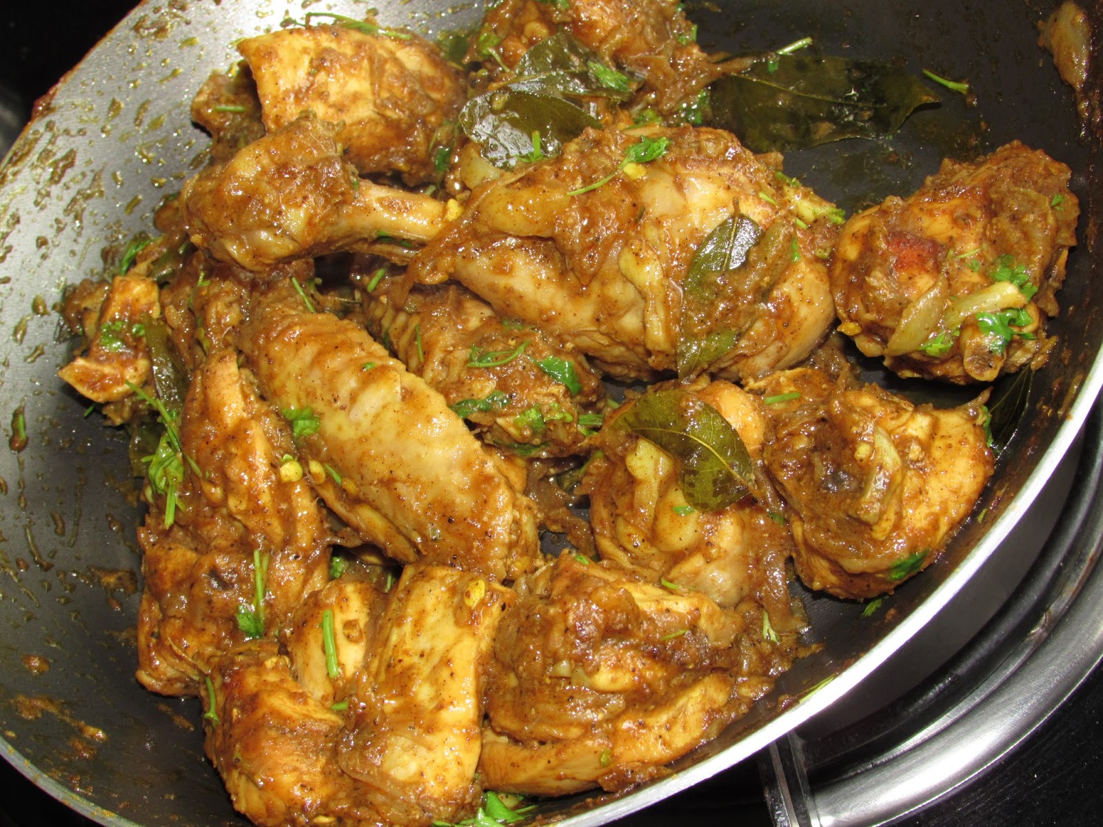 Non Vegetarian Recipes Pepper Chicken (Semi Gravy) Spicy Pepper