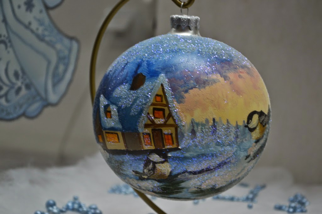 выставка новогодних игрушек в музее. выставка елочных игрушек в минске. выставка старых новогодних игрушек. ретро новогодние игрушки. выставка новогодних игрушек.