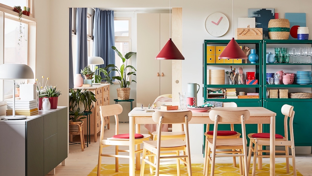 Ideas y consejos para decorar comedores pequeños Comedor con mesa extensible de IKEA