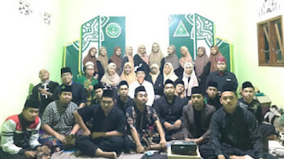 SAMBUT HUT RI KE 76: MALAM TIRAKAT PAC IPNU IPPNU CAMPURDARAT